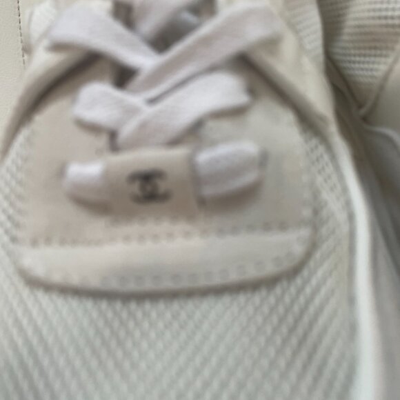 Chanel CC Logo Running Sneakers • White Suede Mesh Trainers EU 40 US 9.5 - Picture 13 of 16